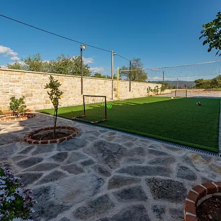 Kamen Zadarvillas * Pridraga