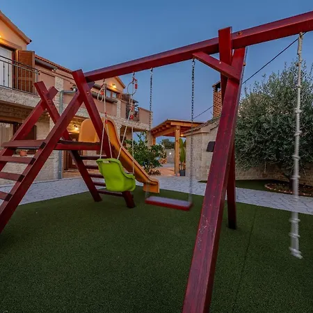 Βίλα Kamen Zadarvillas Pridraga