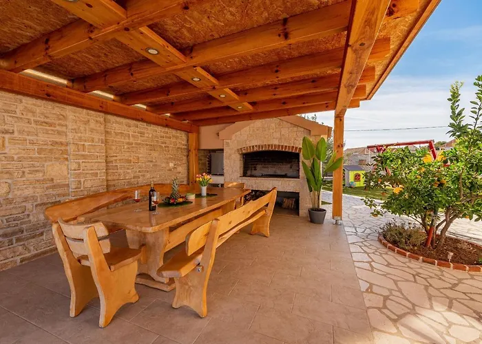 Kamen Zadarvillas Pridraga