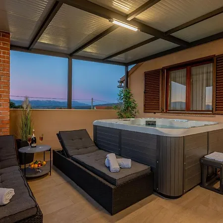 Kamen Zadarvillas
