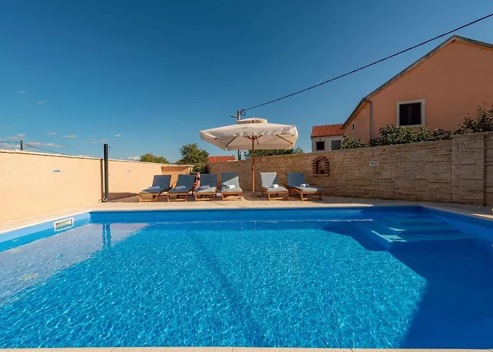 Kamen Zadarvillas Vila *