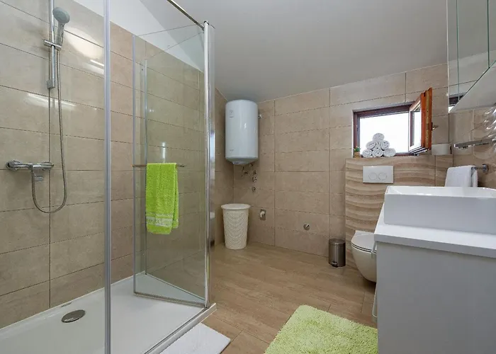 Kamen Zadarvillas * Pridraga