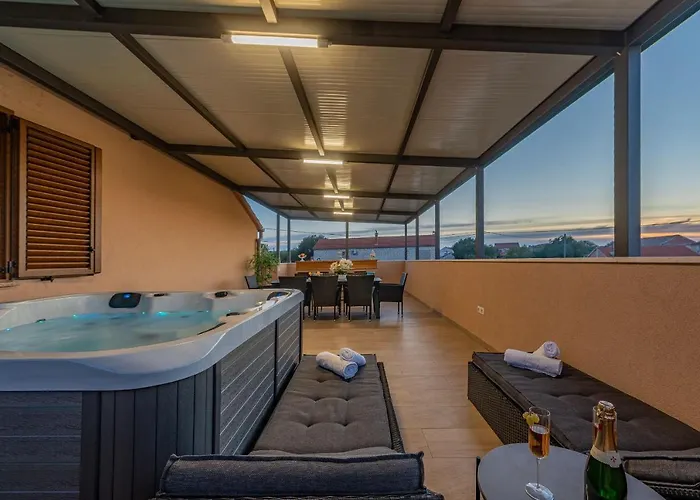 Kamen Zadarvillas * Pridraga